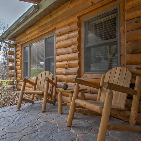 Vila Cabin By The River Visited By Treehouse Masters! Ferryville Exteriér fotografie